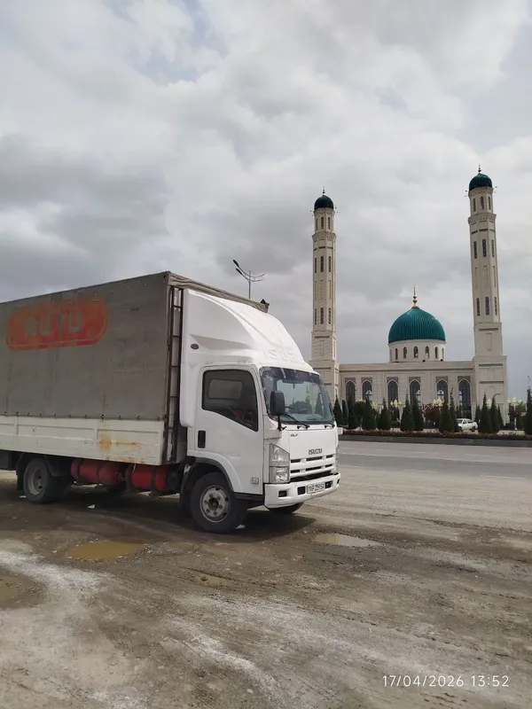 Isuzu 5t sotiladi, Исузи 5т сотилади срочно! — фото 1
