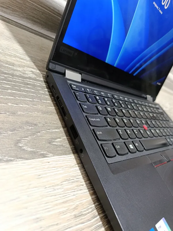 lenovo i5-1135G7(11-avlod) 360° ekran 8/256gb xo 3