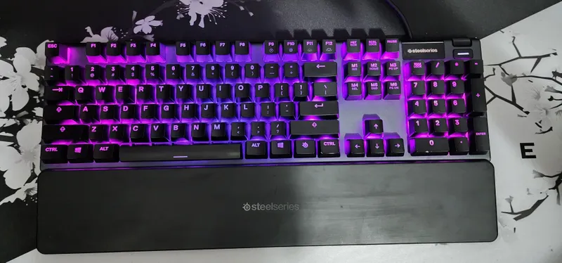 SteelSeries Apex Pro — легендарная клавиатура — фото 1