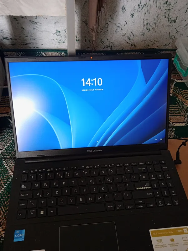 asus vivobook 4 asus vivobook 4