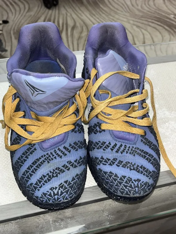 Кроссовки Nike Ja 3 баскетбольные 40 размер 4 Кроссовки Nike Ja 3 баскетбольные 40 размер 4