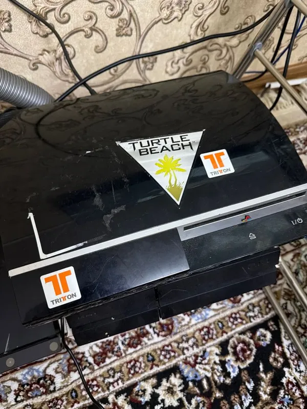 Продам Playstation 3 Кнопка включения не работает — фото 1