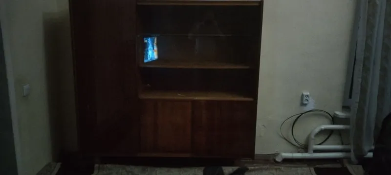 Продаётся сервант — фото 3