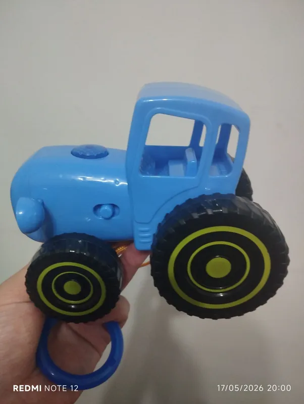siniy traktor