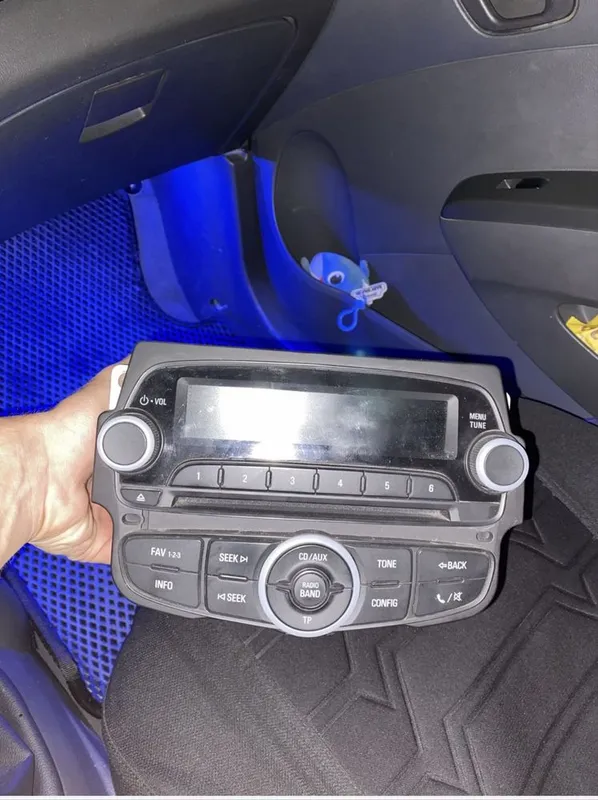 Спарк магнитола янгичаси автомадан ечилган 1 Спарк магнитола янгичаси автомадан ечилган 1