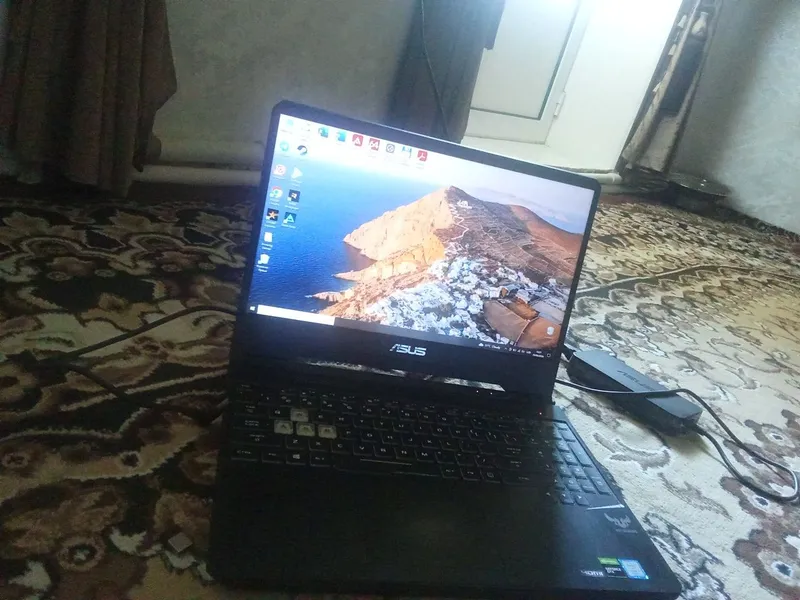 Noutbuk ASUS CORE i7 Noutbuk ASUS CORE i7