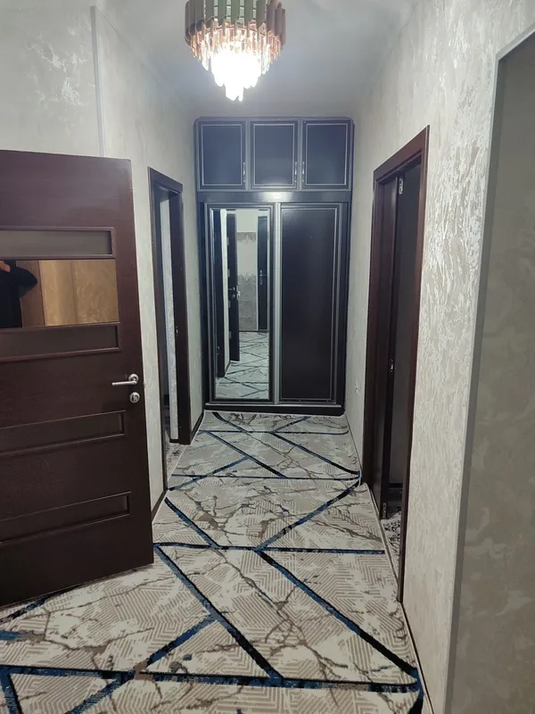 Квартира ижарага берилади.