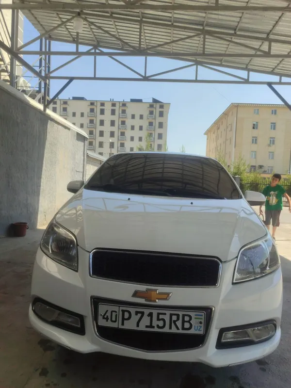 Nexia3 2018 avtomat 266ming yurgan kraska bor 4ta yangi yumshoq balon
