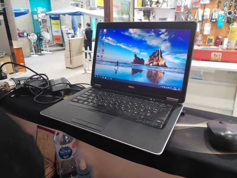 Noutbuk sotiladi Dell core i5 — фото 2