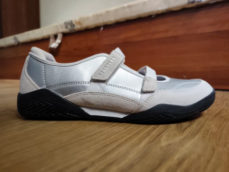 Ayollar uchun Skechers original krossovka 4