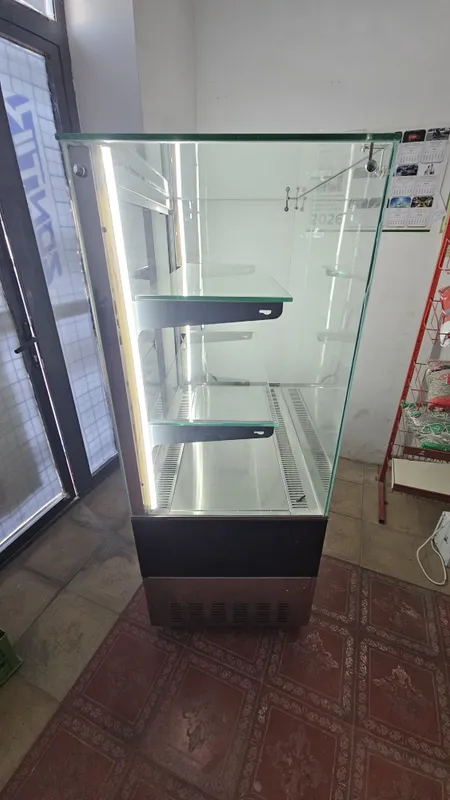 Витрина холодильник,vitrina xolodelnik 3 Витрина холодильник,vitrina xolodelnik 3
