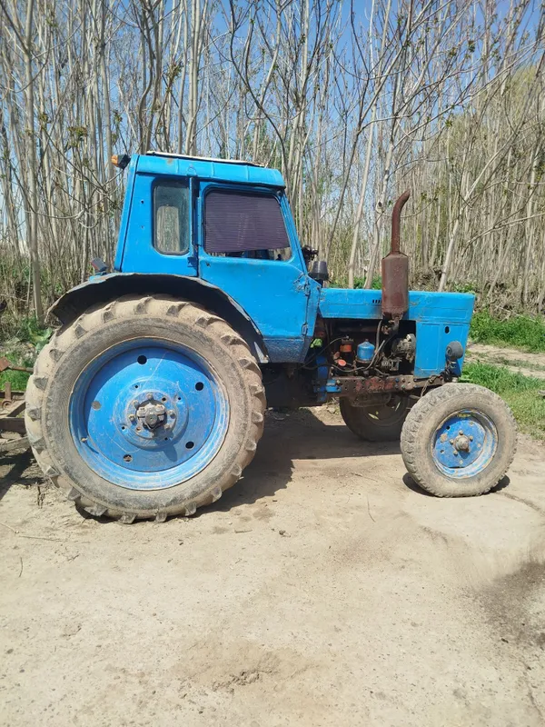 Mtz sotiladi traktor 2 Mtz sotiladi traktor 2