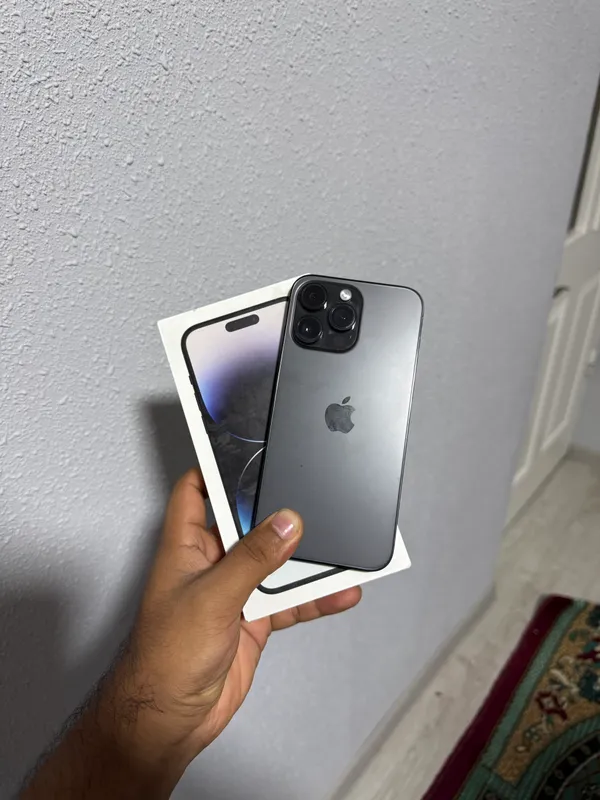 Iphone 14 pro max 3