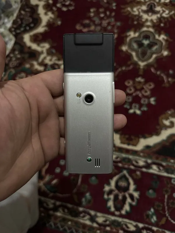 Sony ericsson j20i idiyal — фото 1