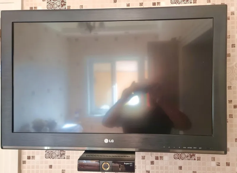 Телевизор сотилади. LCD .made in Корея