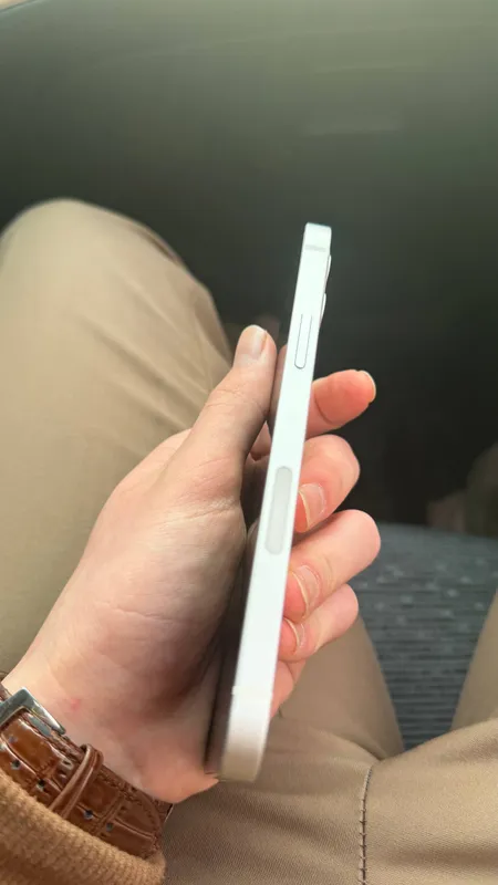 Iphone 12 pamit 128 yomks 74 kar dak yo — фото 1