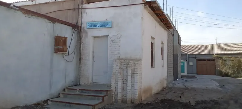 Sartaroshxona sotiladi