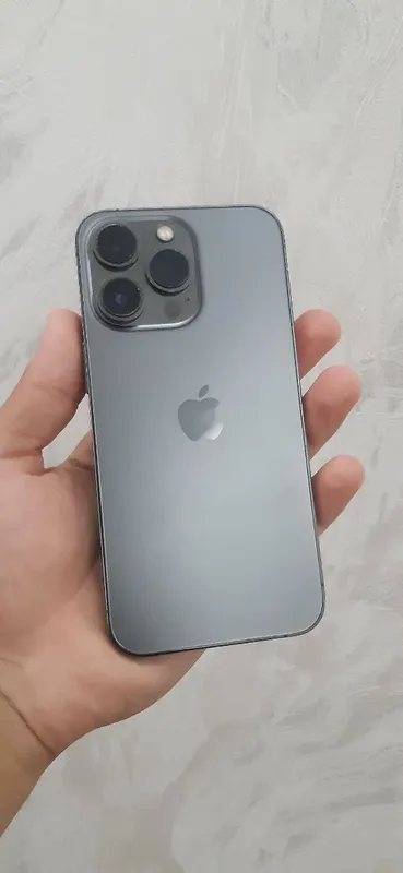 iPhone 13 Pro, чёрный 2 iPhone 13 Pro, чёрный 2