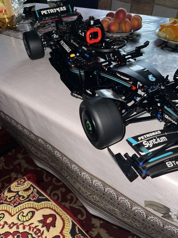 Konstruktor yegilgan Mercedes amg petronas f1 2021