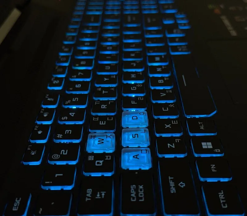 Asus tuf gaming A 15 EKRAN 144Hz AMD RYZEN 7 7435HS DDR5 16 GB SSD 1 — фото 5