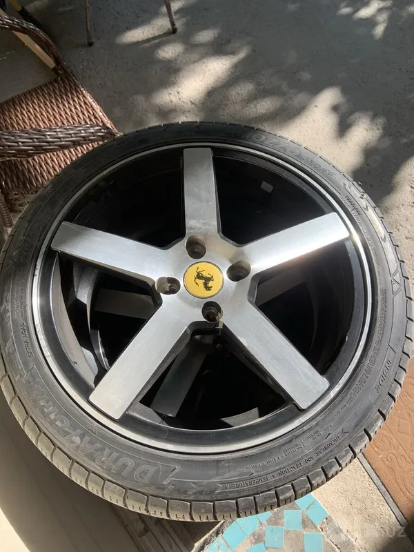 Универсальные диски VOSSEN R 17 1 Универсальные диски VOSSEN R 17 1
