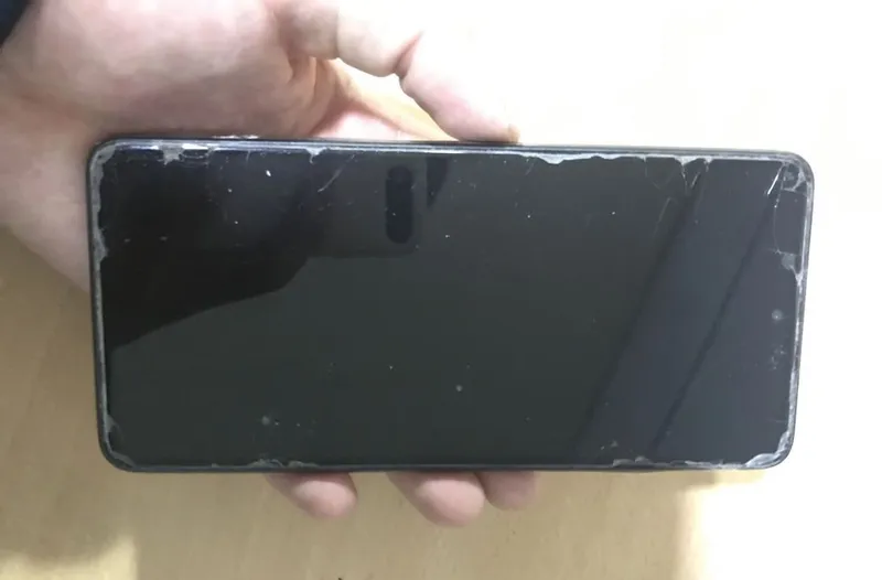 Poco X3 Pro 128/6+2 2 Poco X3 Pro 128/6+2 2