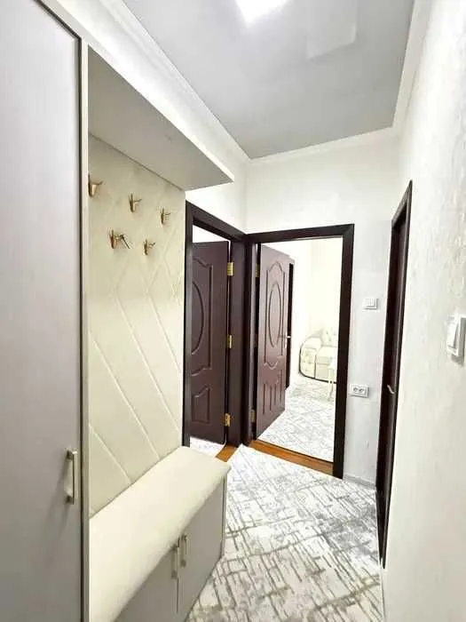 Shoshilinch ijaraga beriladi: shinam 2 xonali kvartira, Oybek metrosi, Afrosiyob ko‘chasi *i 5