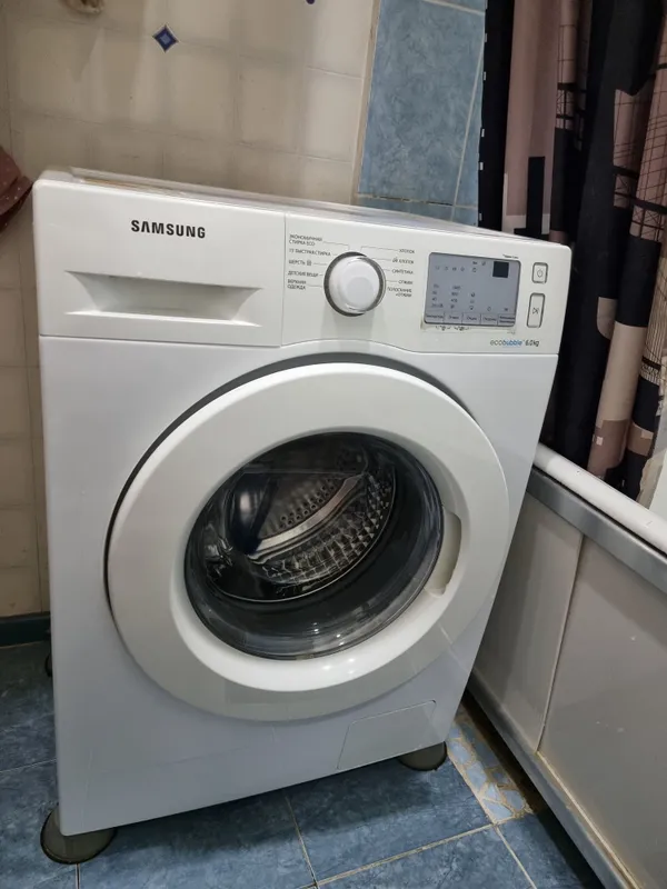 Стиральная машина Samsung eco bubble на 6кг 1