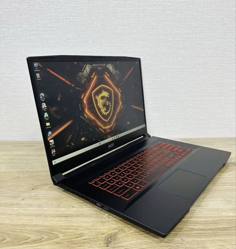 Msi Katana 17.3 — игровой, идеальное состояние 3