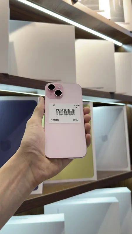 iphone 15 pink naxtka 1