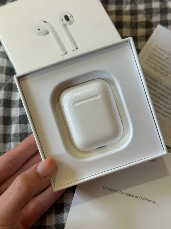 Наушники AirPods 2.1 оригинал 4 Наушники AirPods 2.1 оригинал 4