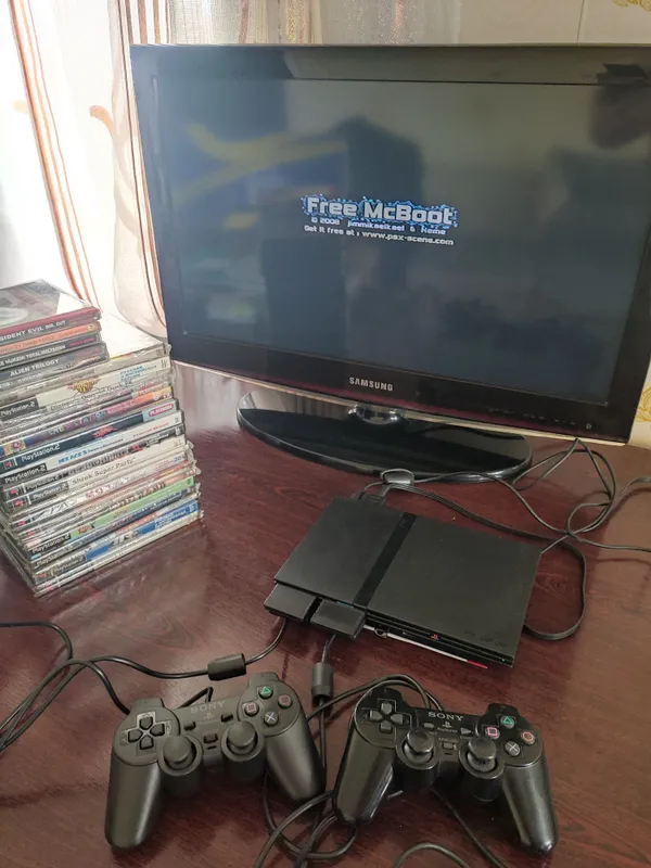 Sony PlayStation 2 1 Sony PlayStation 2 1