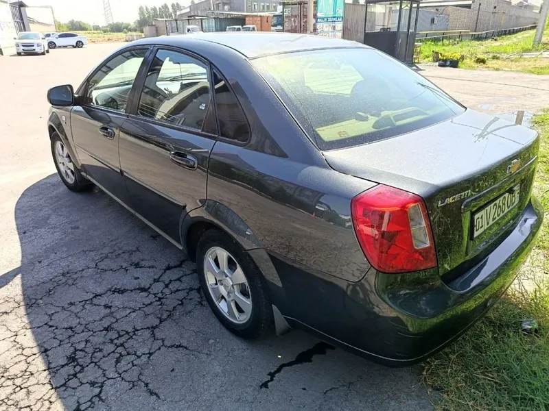 Yaxshi holatdagi 2021-yil Chevrolet Lacetti 3 Yaxshi holatdagi 2021-yil Chevrolet Lacetti 3