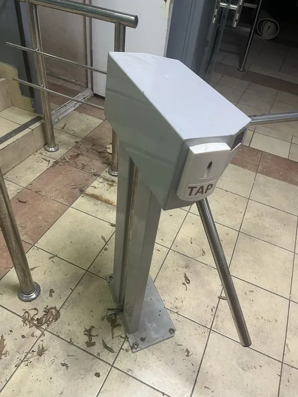Турникет трипод бу — фото 1