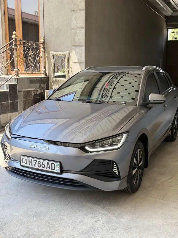 BYD E2 Sotiladi 1 BYD E2 Sotiladi 1