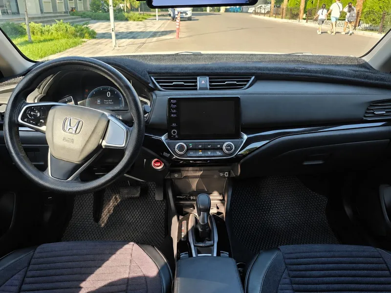 Honda Crider 2024 6