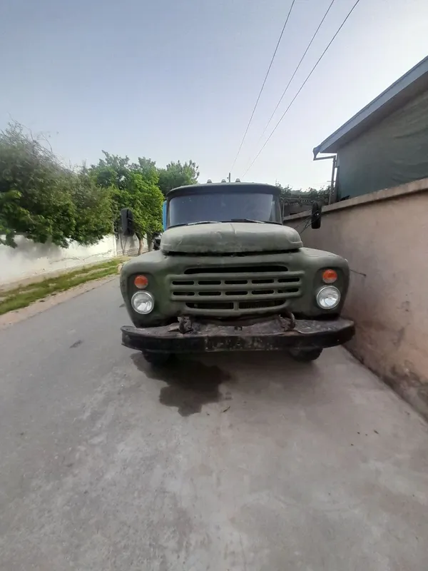 Zil Vodavoz. 1975 yil. 1 Zil Vodavoz. 1975 yil. 1