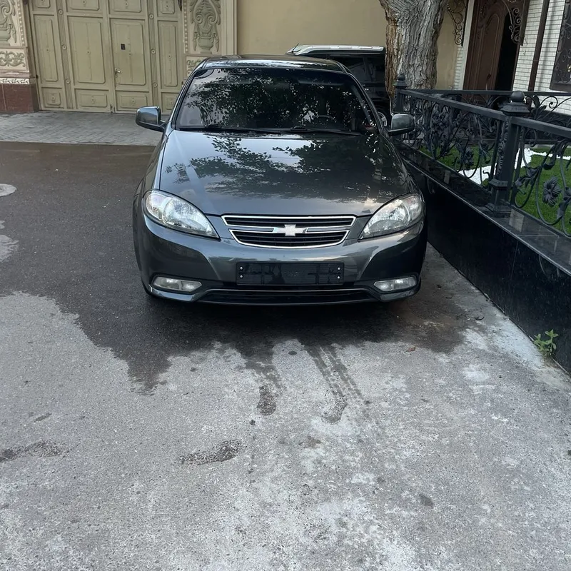 Mersadec benz gruzavoy