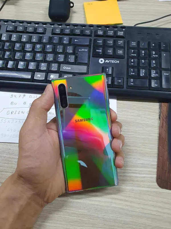 Samsung Note 10 5G 12/256Gb срочно Samsung Note 10 5G 12/256Gb срочно