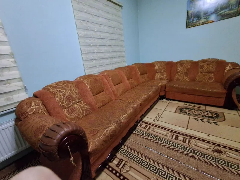 Kushetka. Divan skameka unversalniy