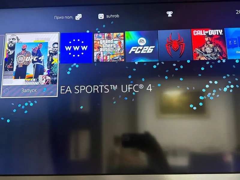 Playstation 4 slim, 2 jostik original 6 Playstation 4 slim, 2 jostik original 6