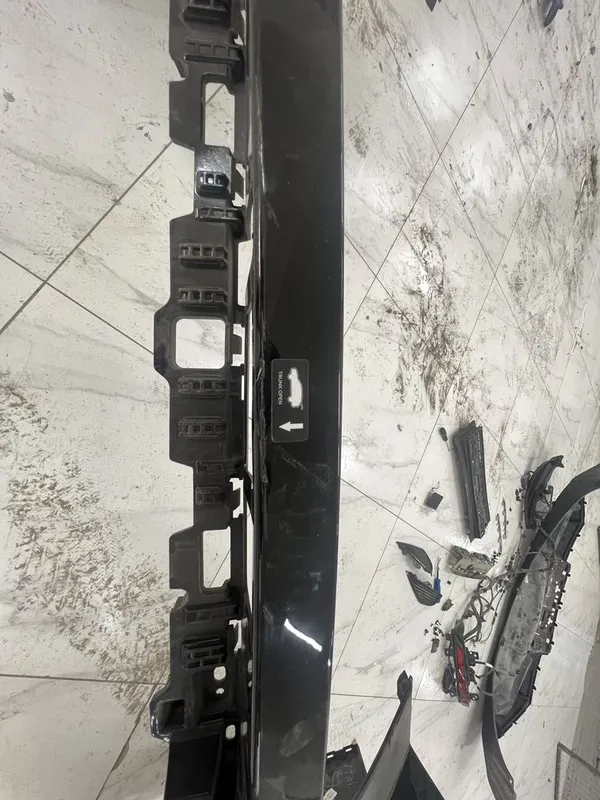 Byd sealion 7 bamper 4