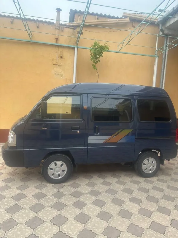 Damas rangi mokriy, 2024, holati juda zoʻr, metan qoʻyilmagan,