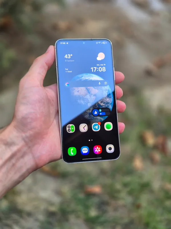 Samsung s22 Plus 5G 2 Samsung s22 Plus 5G 2