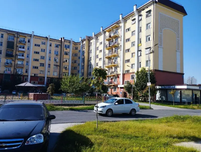 2 xonali kvartira sotiladi 1