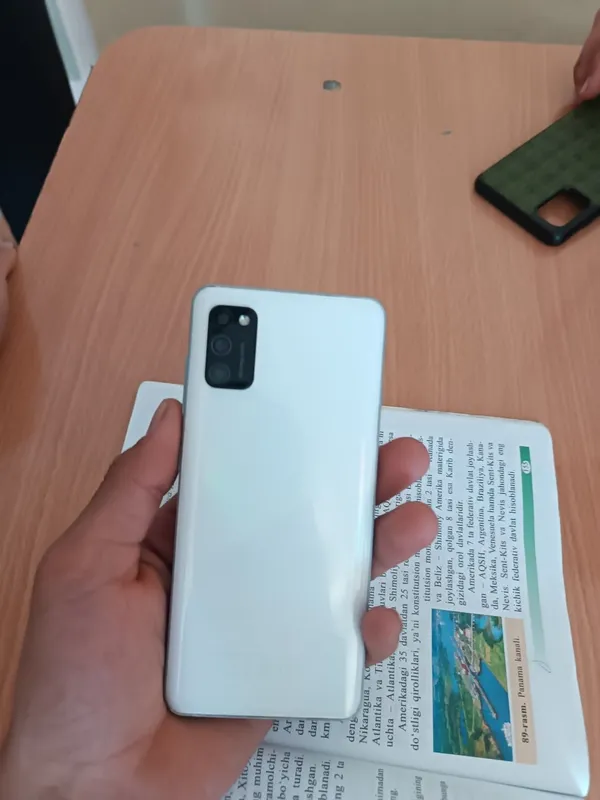 Samsung A41 1