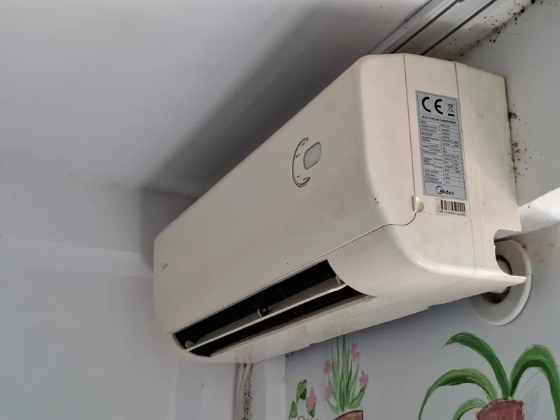 konditsioner sotiladi, yaxshi holatda 9 btu 1 konditsioner sotiladi, yaxshi holatda 9 btu 1