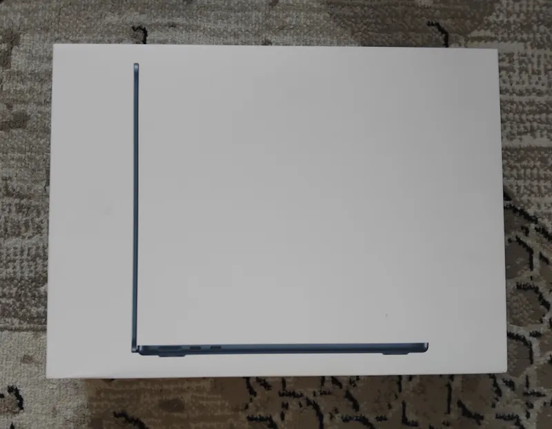 Macbook Air 13inch M4 | 16/256