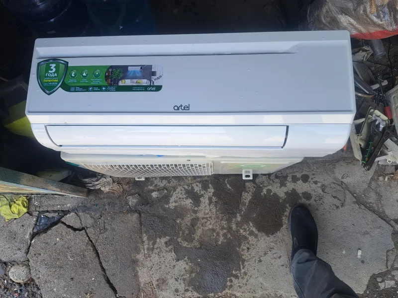 Продам кондиционер Artel 09 1