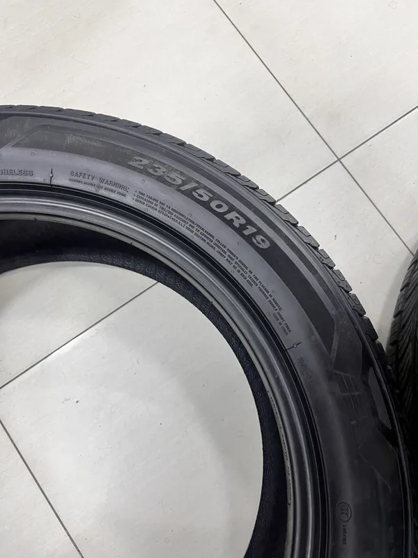 Nexen 235/50/19 3
